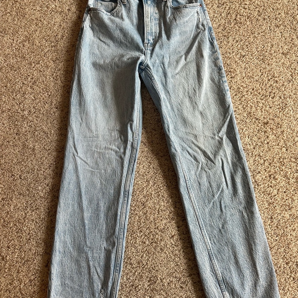 Abercrombie & Fitch Light Wash Denim Jeans